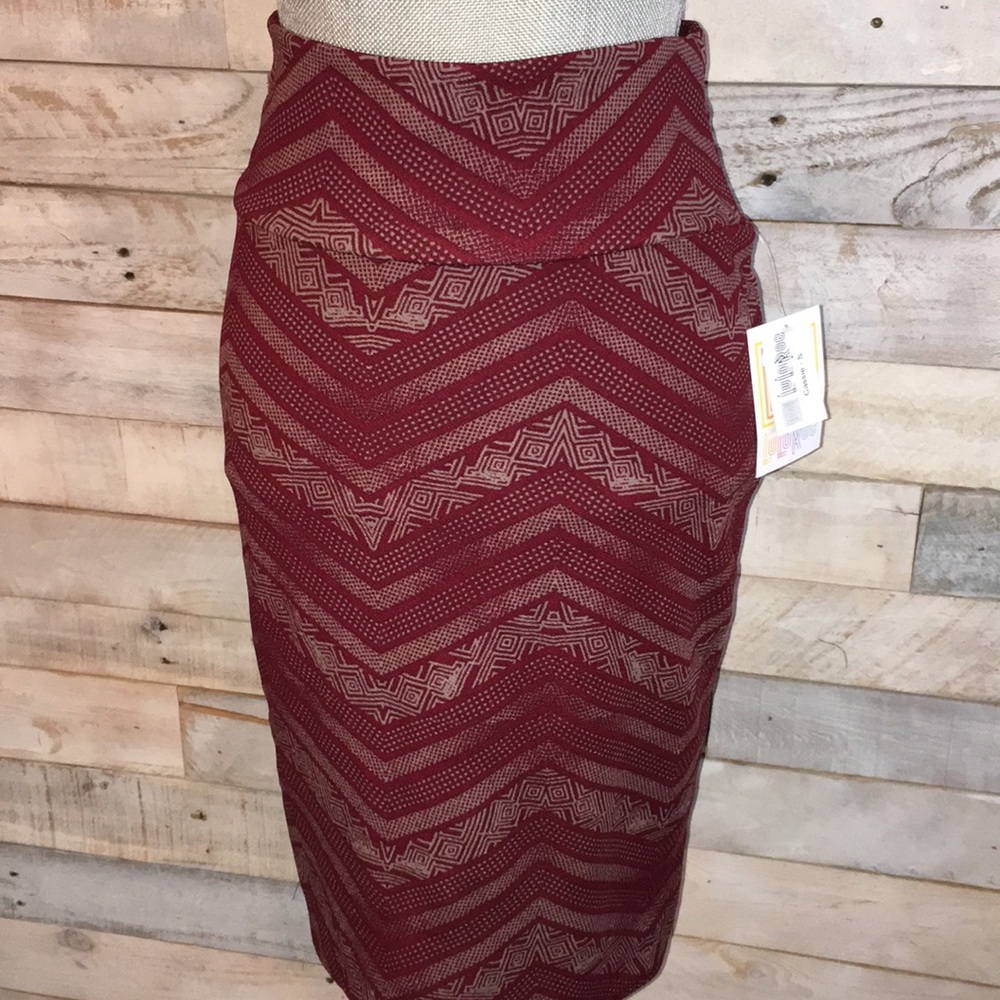 NWT S Lularoe Cassie